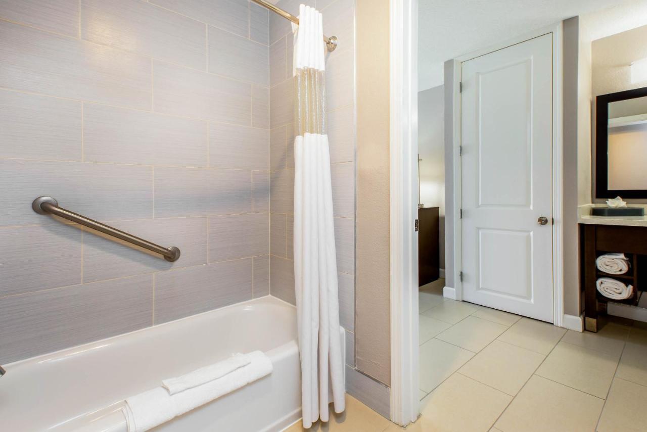 La Quinta By Wyndham Pomona Hotell Eksteriør bilde