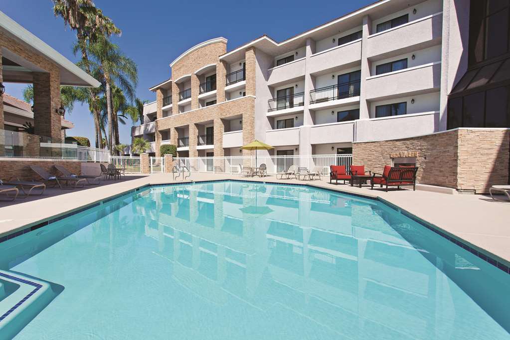 La Quinta By Wyndham Pomona Hotell Fasiliteter bilde