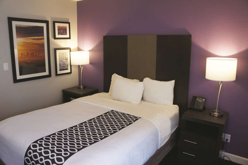 La Quinta By Wyndham Pomona Hotell Rom bilde